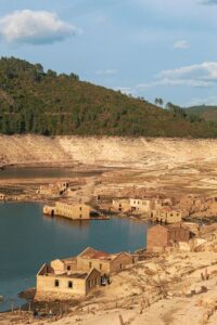 Chuvas Aliviam Preços da Energia, mas Alerta para Dezembro Aumenta