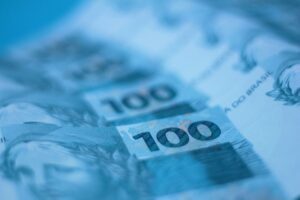 Empresas recorrem a empréstimos para capital de giro