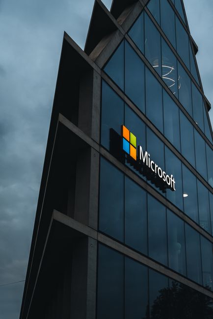 Pearson Compra Empresa de Tecnologia para Aumentar Capacidade em Avaliação Profissional