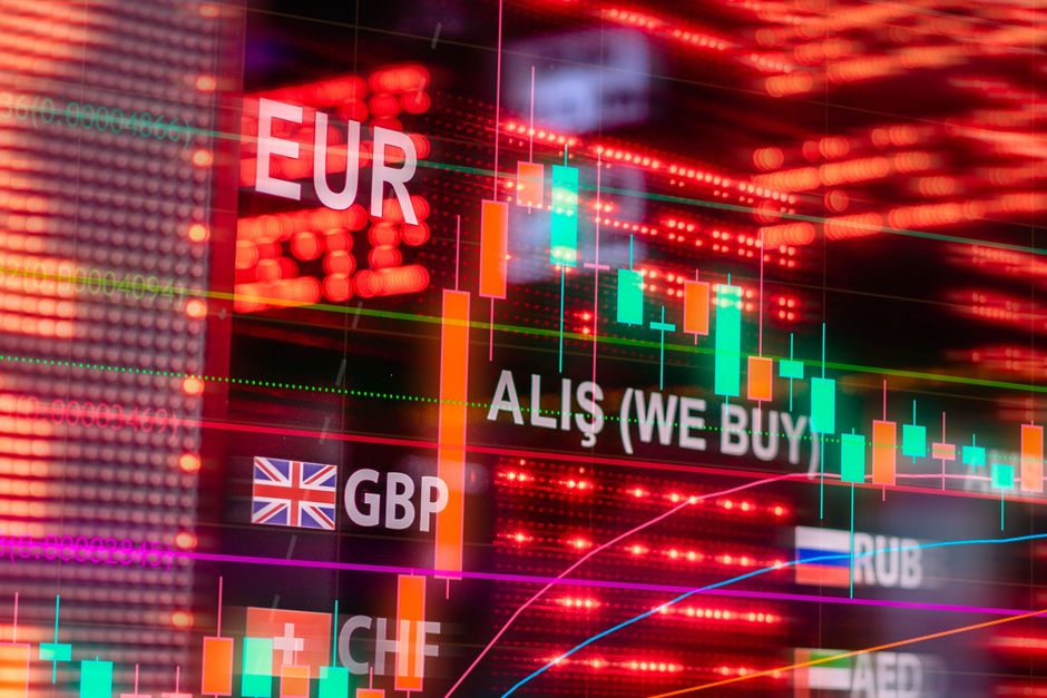 Crescimento Econômico Global e Implicações nas Taxas de Juros