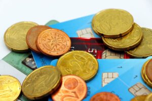 Euronet e Fireblocks lançam cartões financiados por stablecoins