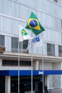 Investigação da Polícia Federal envolve ex-presidente do Banco Central e BTG Pactual