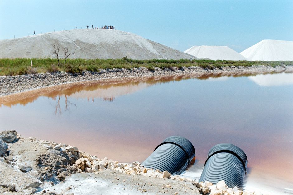 Leilão de Áreas do Pré-Sal supera expectativas com alta demanda e ágio recorde