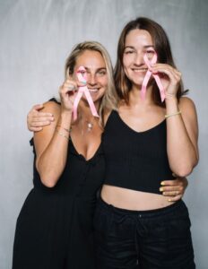 YIA e Alice promovem iniciativa para conscientização sobre câncer de mama em outubro