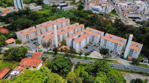 Eztec Lança Novos Projetos com Crescimento de Vendas, Mas Velocidade Diminui