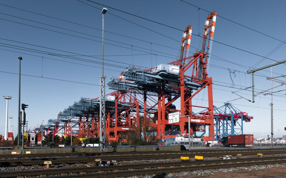 Aço Europeu Sofre com Exportações em Baixa e Novas Regras de Importação