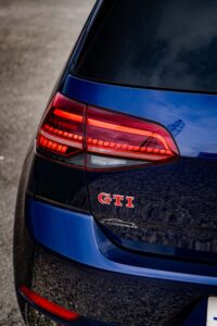 CEO da Volkswagen defende parceria entre França e Alemanha para combater concorrência chinesa