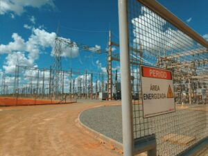 Sobras de energia, subsídios e custos altos: os desafios elétricos que ficam para o próximo governo