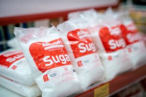 Açúcar pode subir mais? XP vê aperto na oferta brasileira como fator de alta