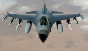 Ataques no Iêmen e interceptação de míssil no Iraque impactam mercados de petróleo