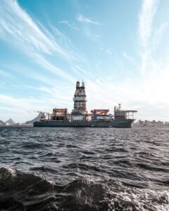 Produção de petróleo e gás natural bate recorde no Brasil
