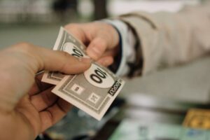 Microsoft entra no mercado de dívida para financiar expansão da IA