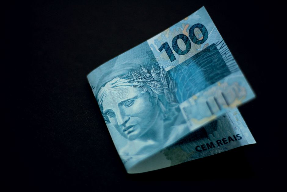 Outubro: Tesouro Selic e CDI sobrevivem à turbulência eleitoral; veja os melhores investimentos do mês
