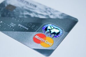 Banco do Brasil enfrenta desafios no crédito agrícola; JP Morgan alerta sobre inadimplência